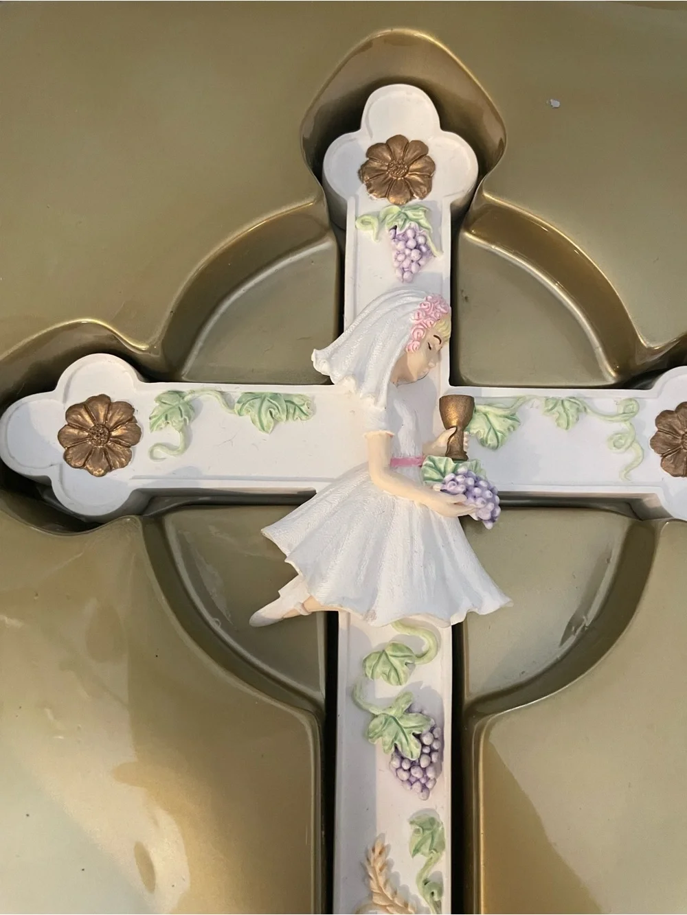 Vintage Singer First Communion Girl Wall Cross 8” Religious Catholic Decor NOS